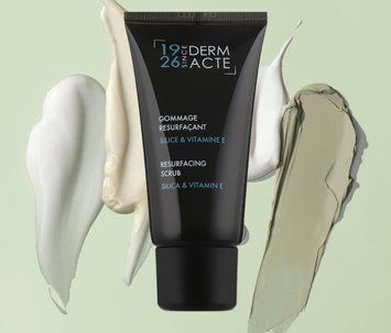 Гомаж с кератином и витамином Е Academie Resurfacing Scrub Silica & Vitamin E 8025000 фото